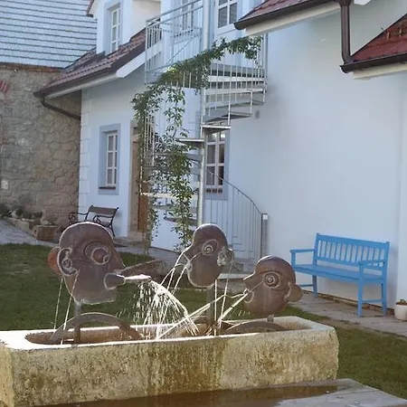 Matejovec38 Bed and breakfast